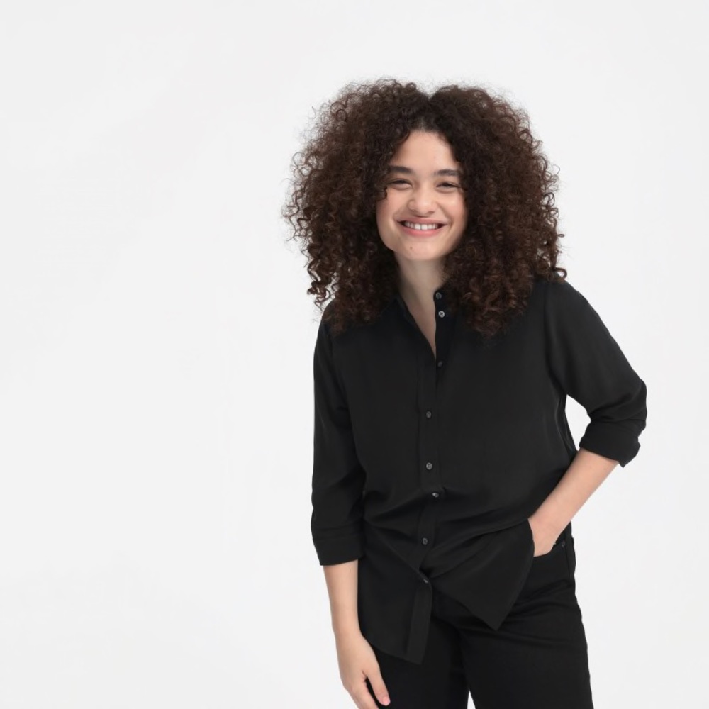 Everlane Clean Silk Relaxed Shirt in Black